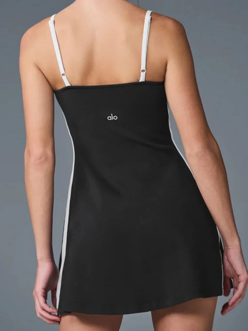 Alo Yoga Airbrush Streamlined Dress Black/White 🤍🖤 NWT Athletic - Sporty Chic